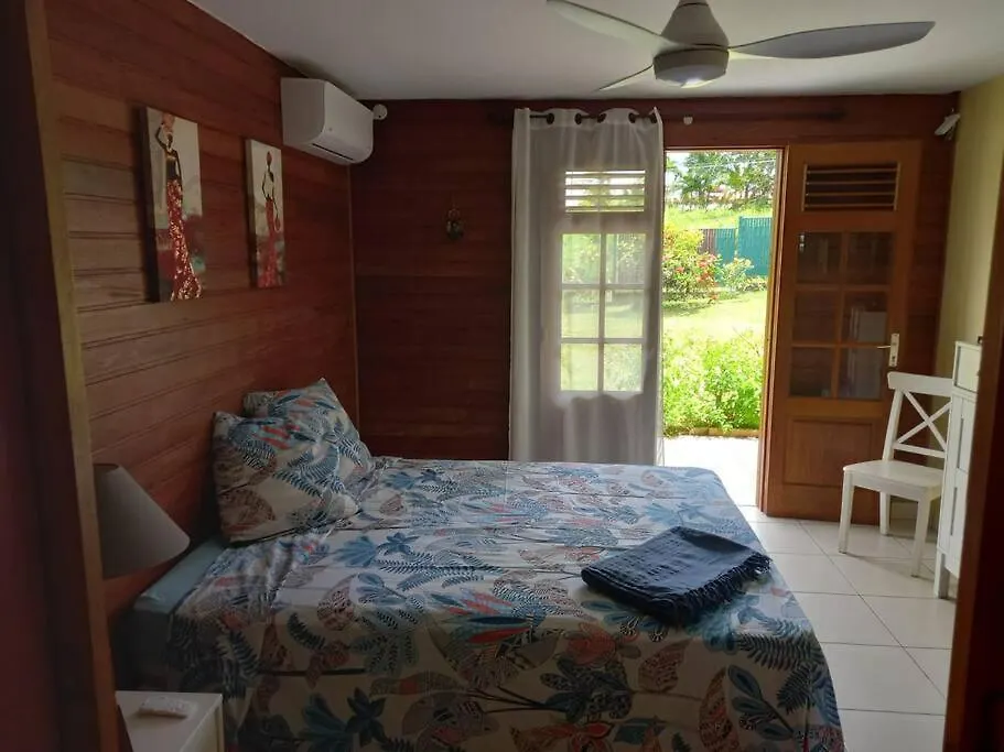 Holiday home Gite Chez Remisa Petit-Bourg Guadeloupe